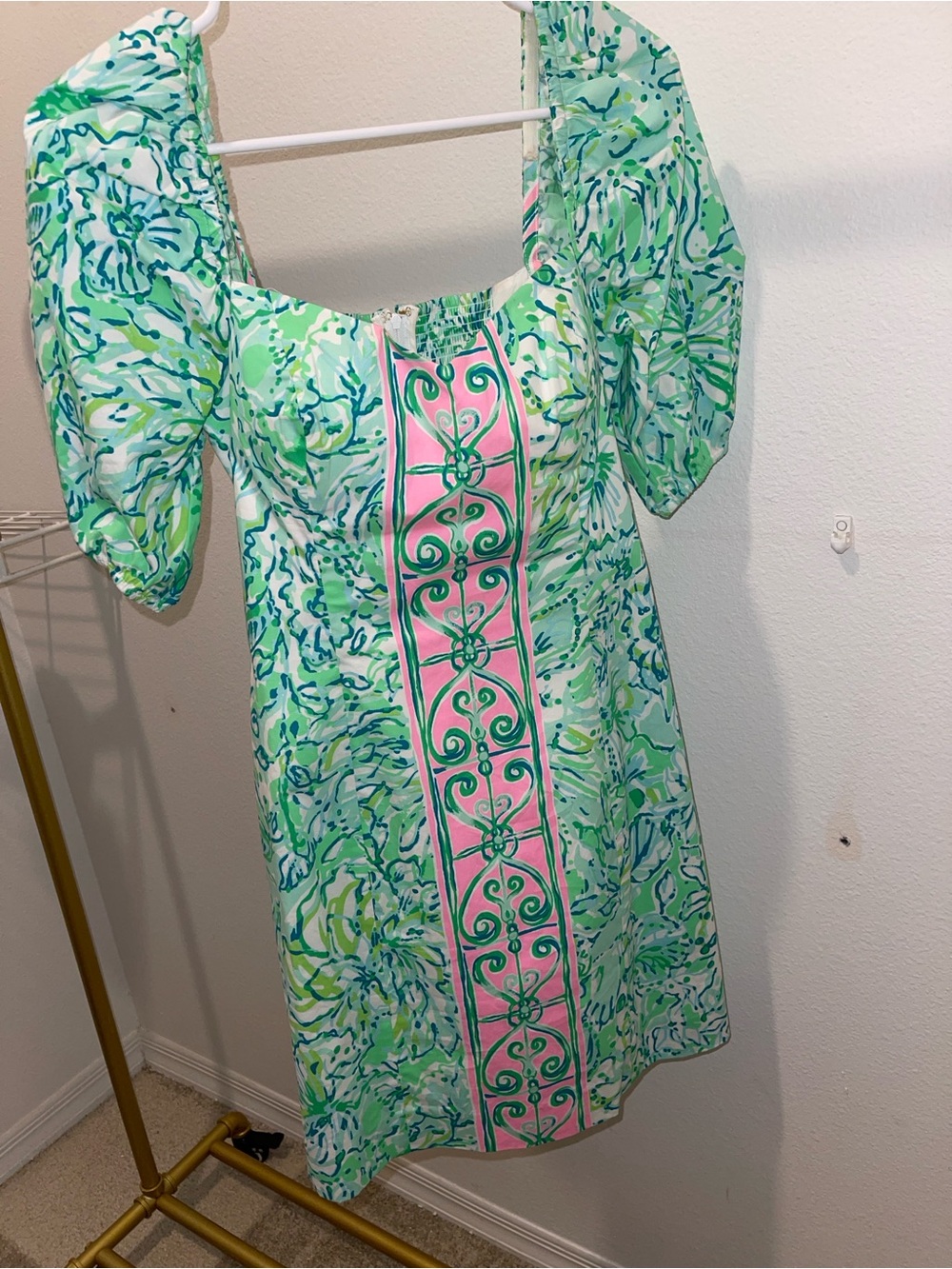 Lilly Pulitzer Mint Green & Pink Puff-Sleeve Shift Dress - Picture 5 of 6